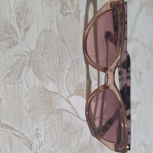 Dkny Cat Eye Pink Sunglasses